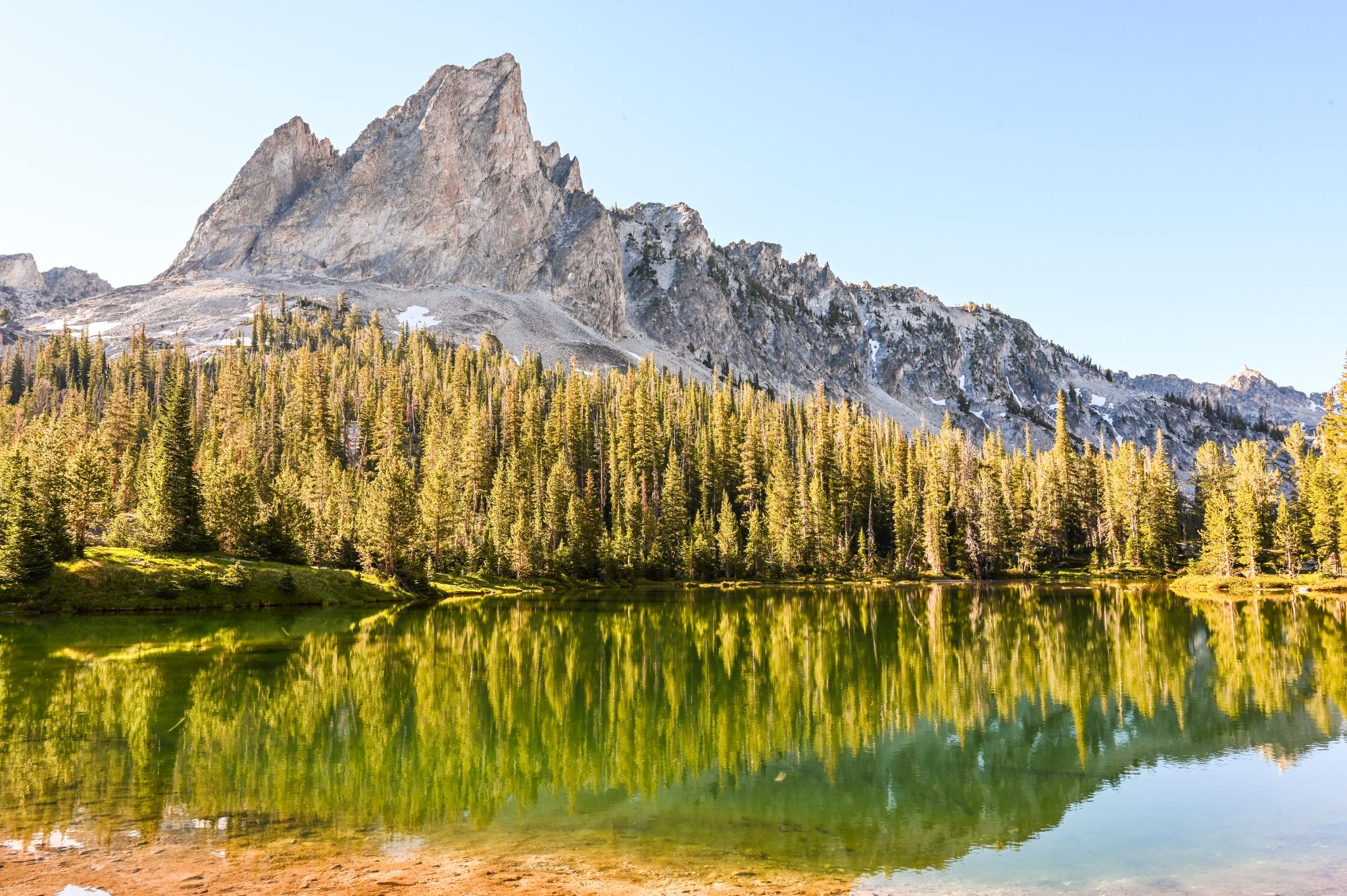 Alice Lake in Idaho's Sawtooth Mountains A Complete Guide