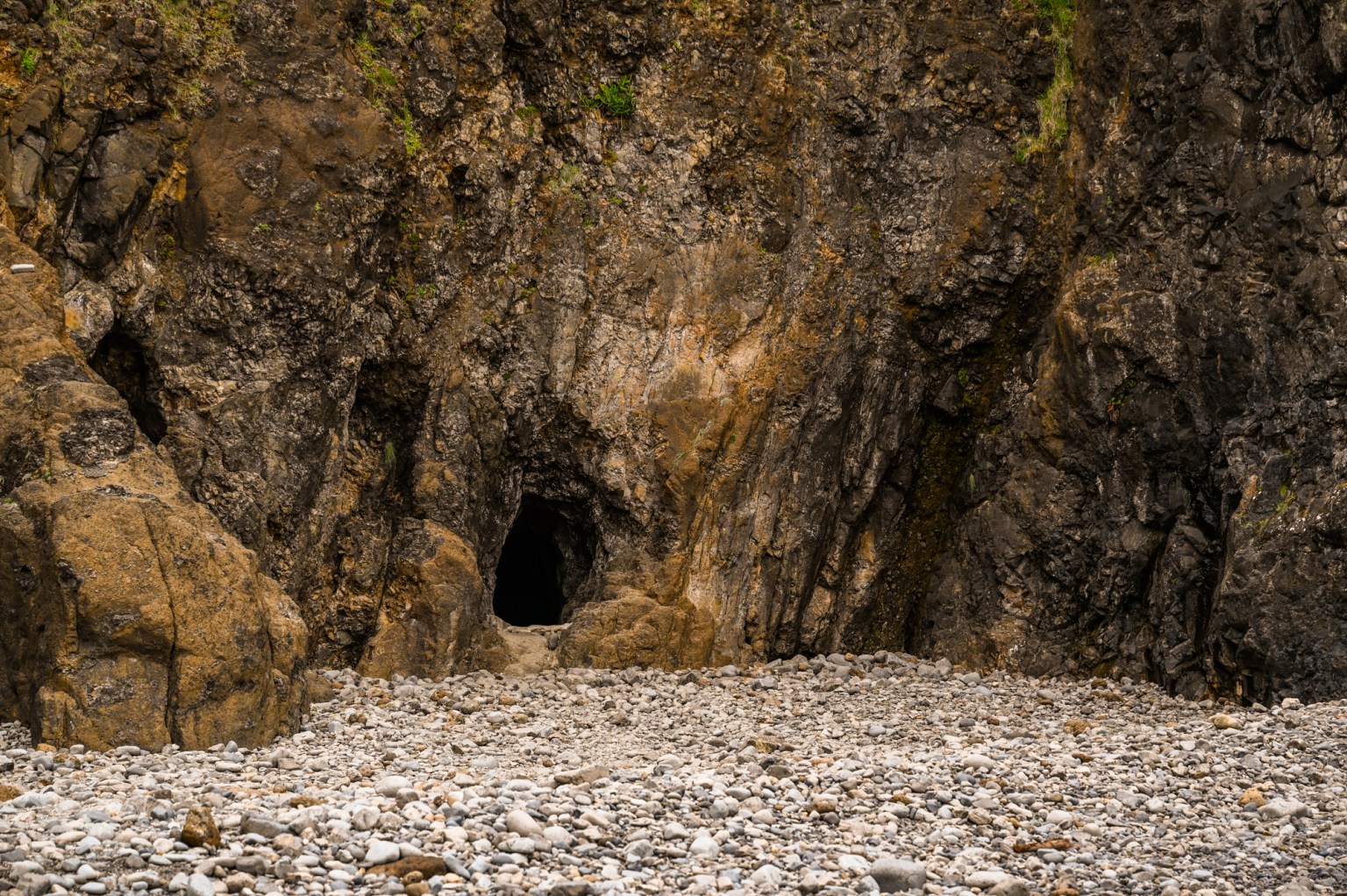 Tunnel Beach in Oregon Explore a Hidden Beach on the Oregon Coast